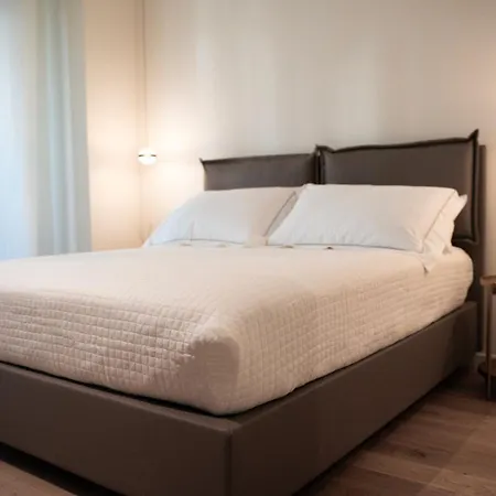 N-149 Luxury Апартаменты Бари